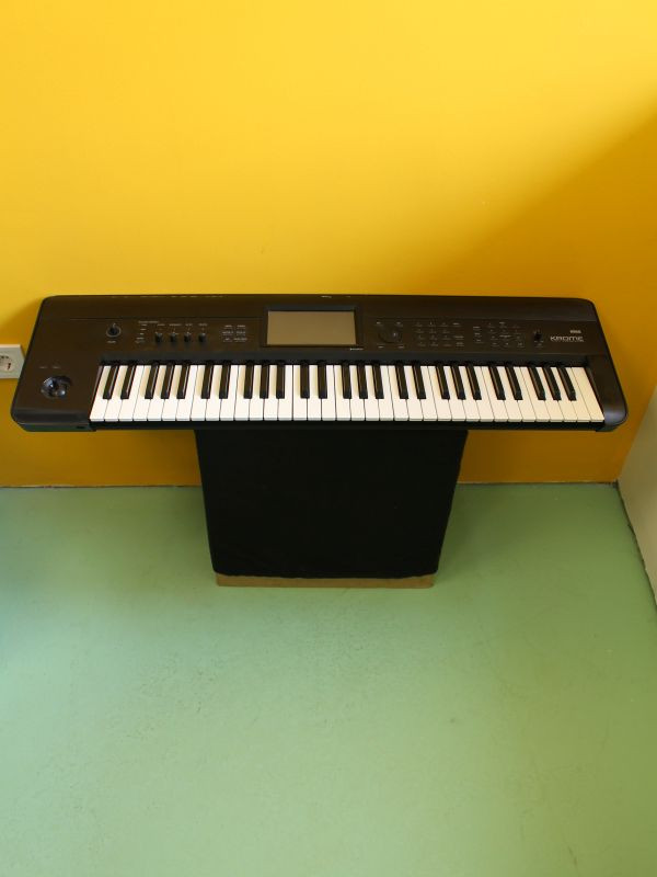 Korg Krome 61 Workstation